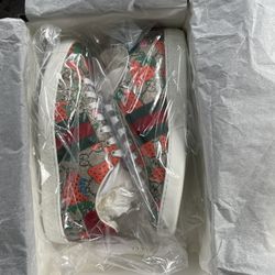 Gucci Supreme GG Sneaker