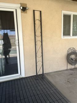 Gilpin Newport Painted Steel Flat Column