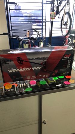 1003 Minelab Vanquish 440 Metal Detector 555188