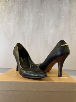 Black Lv Heels