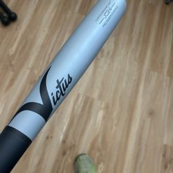 Victus JC24 Axe Handle 32 - Brand New