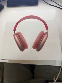 Pink AirPod Maxes