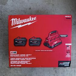 Milwaukee M18 12.0 Forge Batteries & M18 6-bay Packout Rapid Charger Kit 