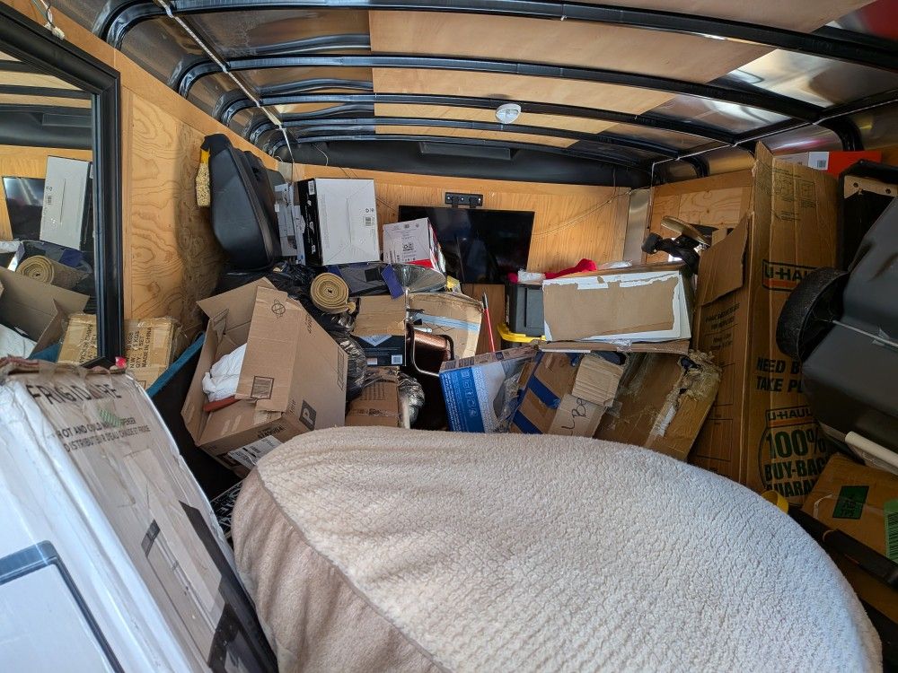 Holiday Liquidation Sale $$$