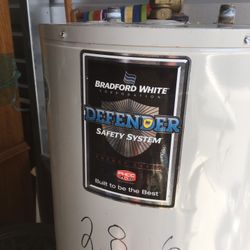 30 Gallon Gas Water  heater