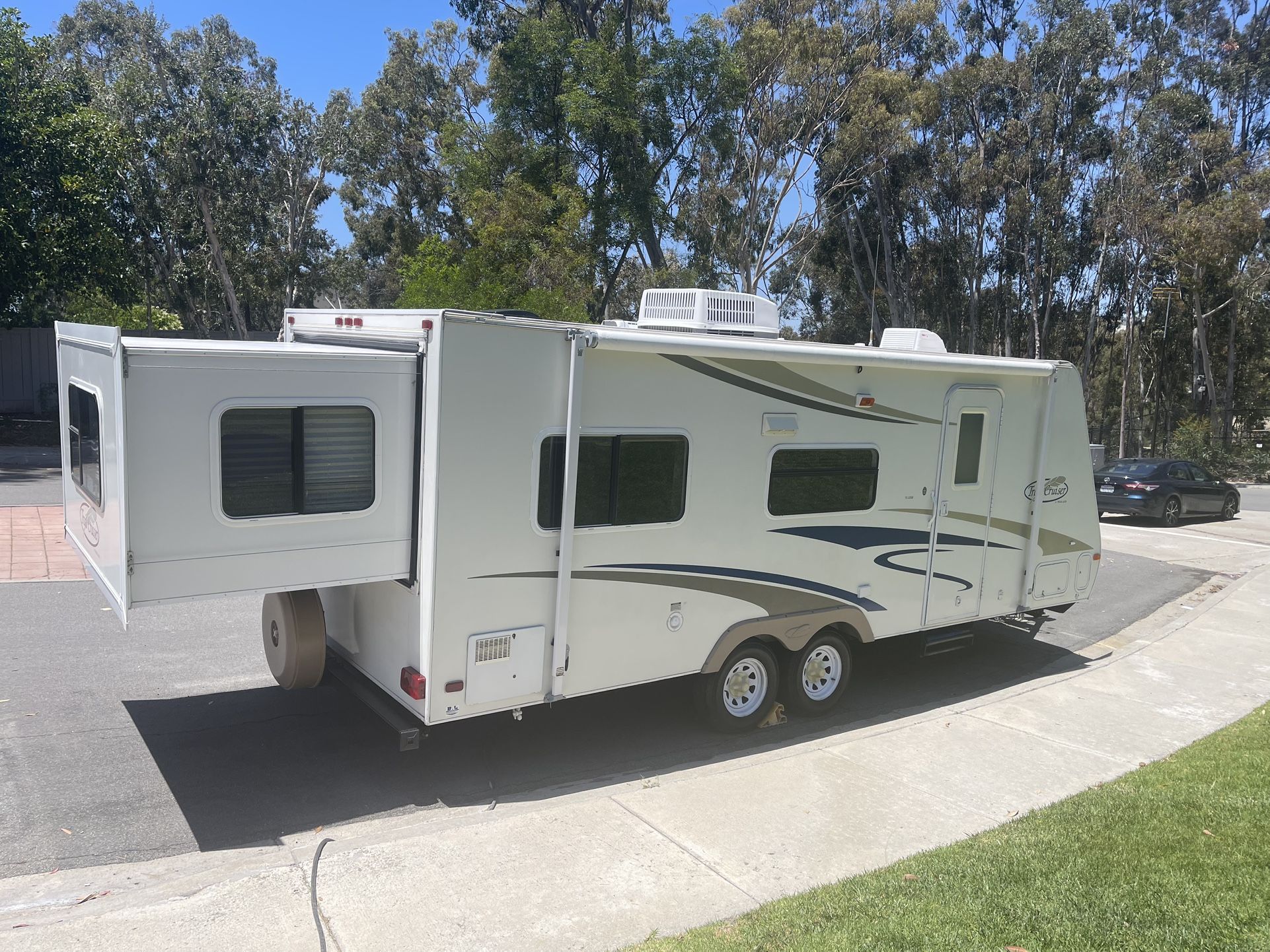 2006 Trail Cruiser TC-23SB