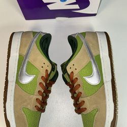 Nike SB Dunk Low 