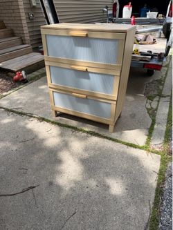 Dresser, 3 Drawers, 32w, 16 deep, 40 high, translucent ribbed drawer fronts, $40