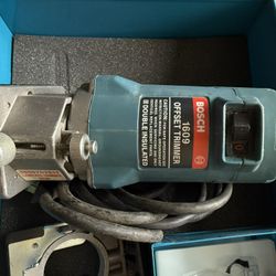 BOSCH  router 1613 EVS