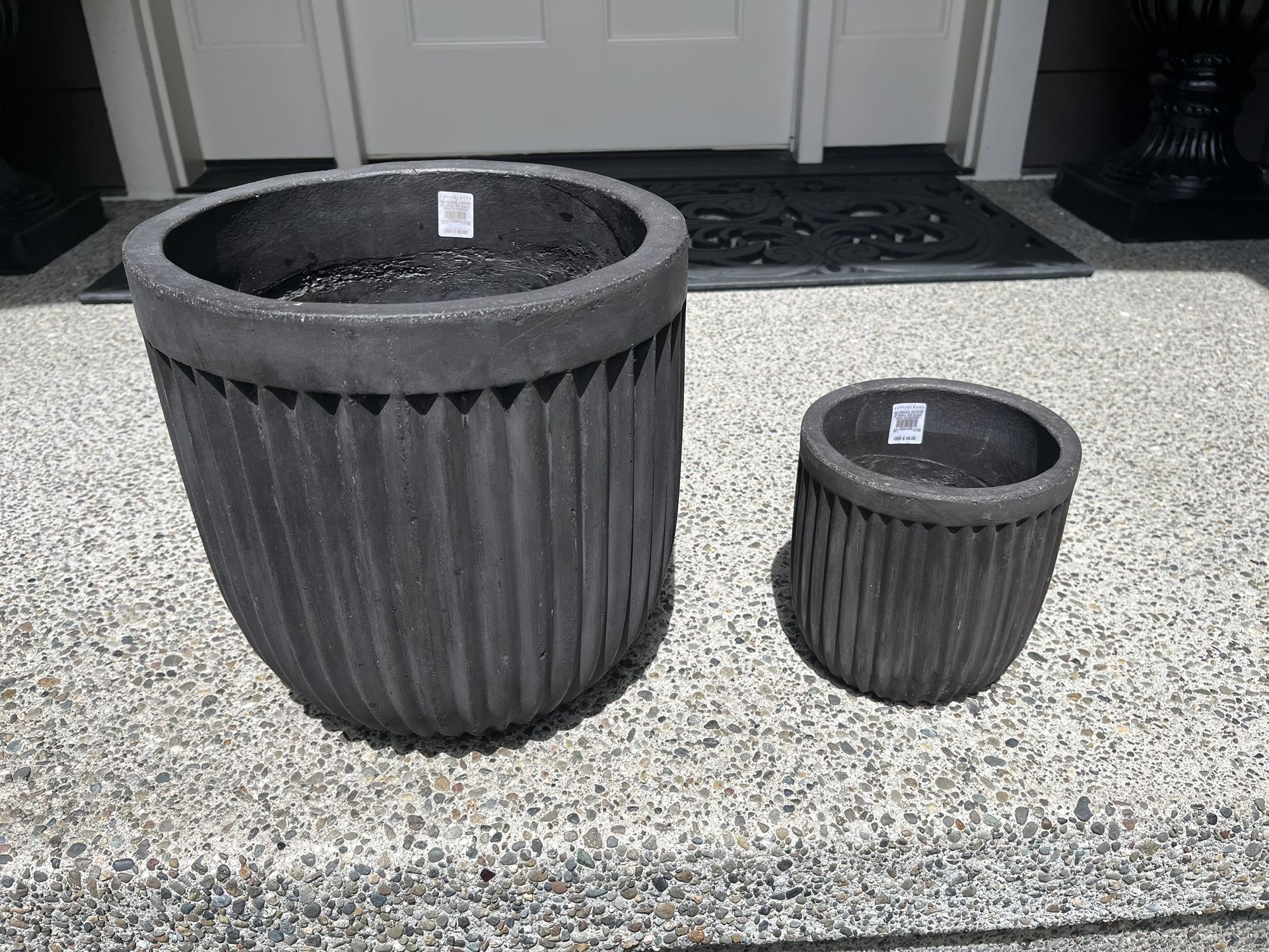Pottery Barn | Concrete Fluted Outdoor Planters | Black | Set of 2