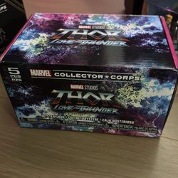 Thor Love and Thunder Collector Set