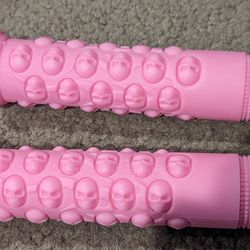 New Pink Skull Bicycle Grips 7/8