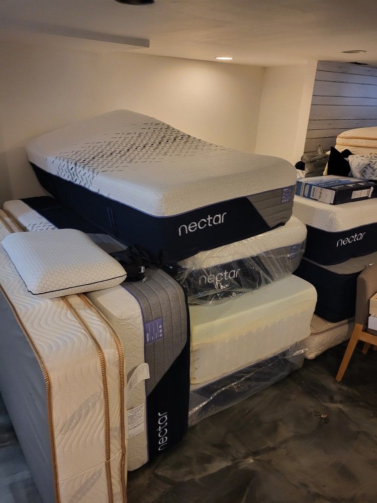 Nectar Twin XL Mattresses 70% Off Pick Up Today