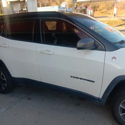 JEEP COMPASS TRAILHAWK 