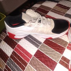 Nike Air Jordan Retro 13