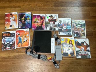 Nintendo Wii games included Works good