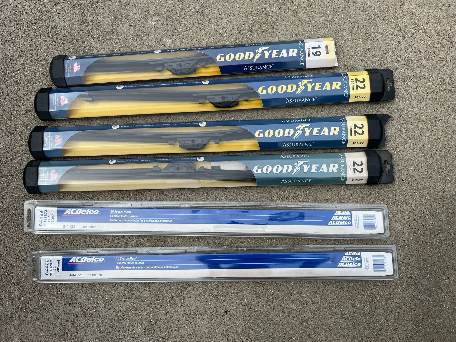 6 Various Windshield Wiper Blades