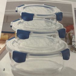 Set de tres Recipientes  de Princess house Nuevos redondos es uno de 2.5 tazas uno de 4 tazas y uno de 5.5 tazas todos a 50