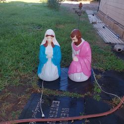 Vintage Empire  Christmas Deco Figures 