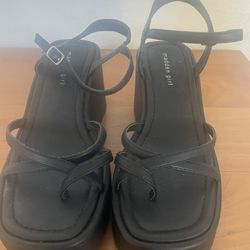 Madden Girl Casual Sandals