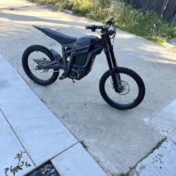 Talaria MX4 Sting R ONLY 15 Miles On It