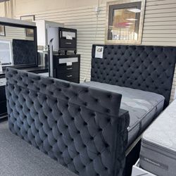 TV Lift King Bedframe. 🚚WE DELIVER🚚