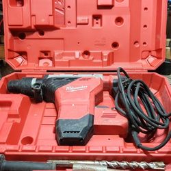 like new 1 3/4 Milwaukee rotary hammer drill jackhammer 