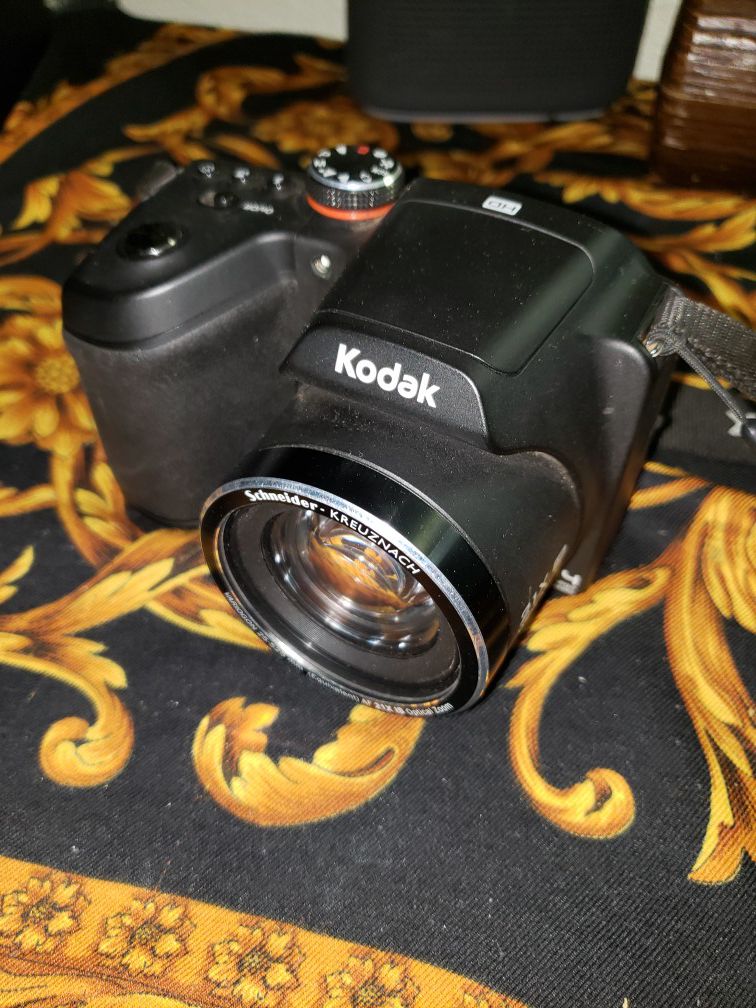 Kodak Schneider camera 14 megapixels