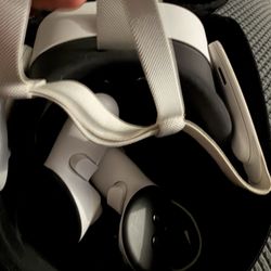 Gently Used Meta Quest 3s 128GB