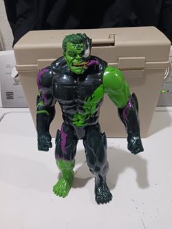 Marvel Venomized Hulk 12'.   action figure. Maximum Venom Blastgear Titan 2019. Good Condition. 