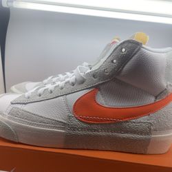 Blazer Mid ‘77 Pro Club ‘Remastered’ White Safety Orange