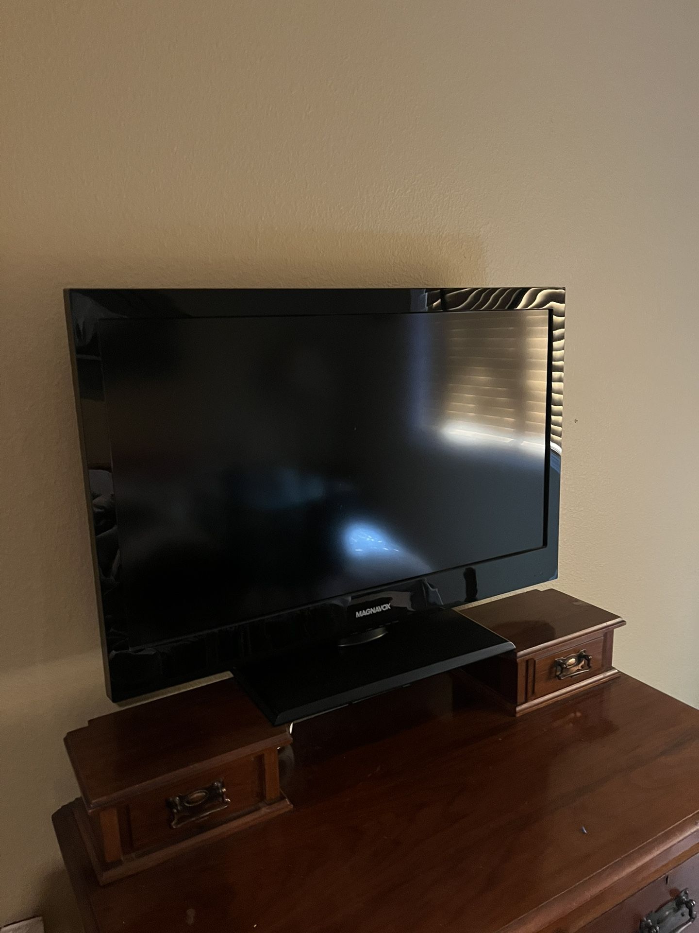 32 in Flat Screen TV