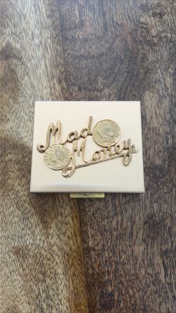 Vintage Gold Compact Cash & Coin Holder