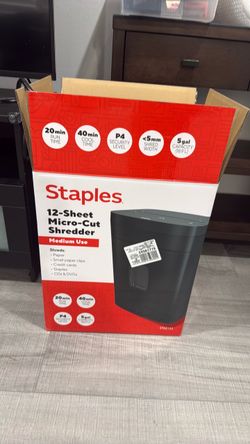 Staples shredder