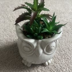 Owl Vase 