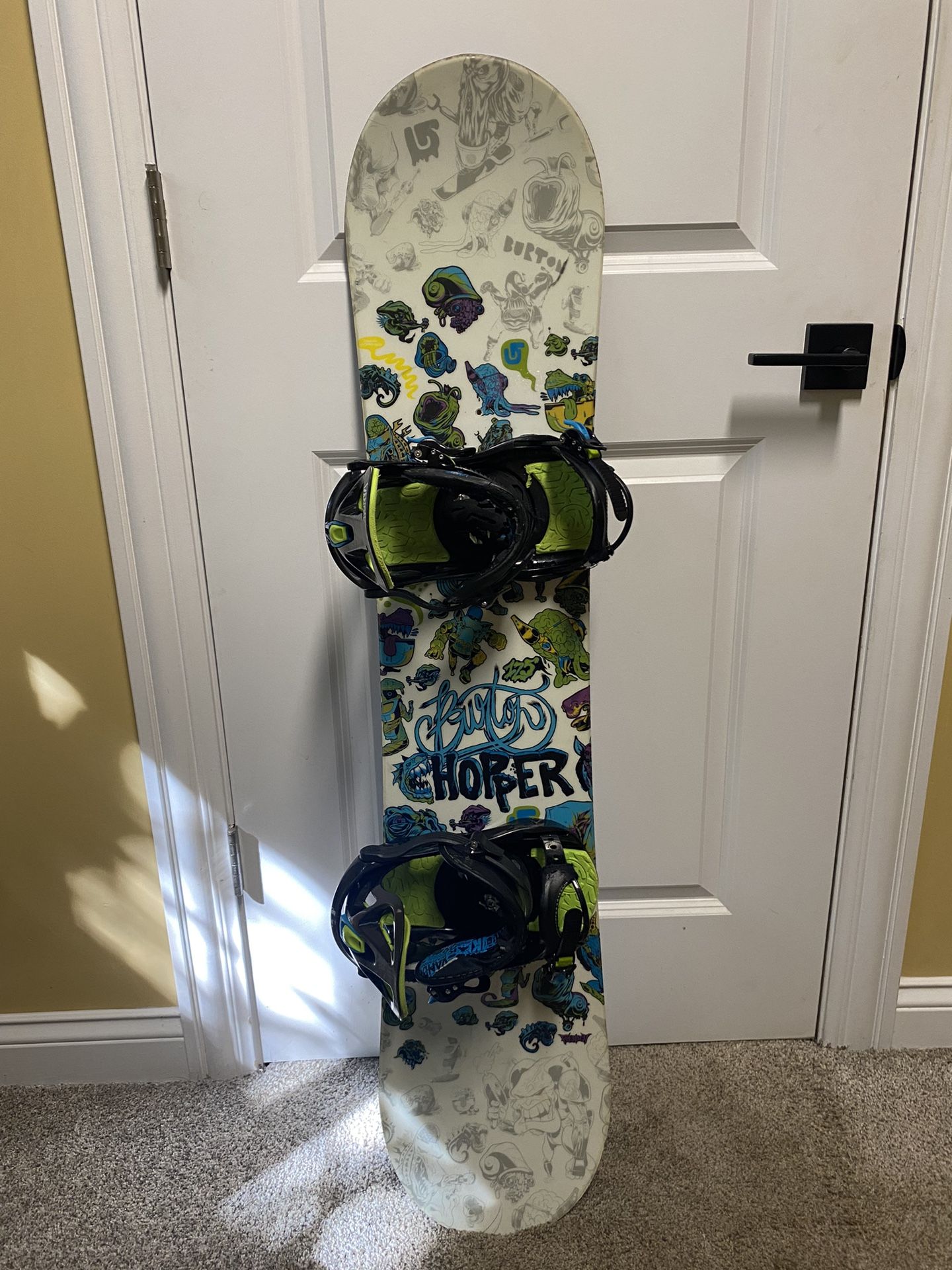 burton chopper.11 snowboard used Snowboards (bindings not included) Used Burton CHOPPER Boys Snowboard