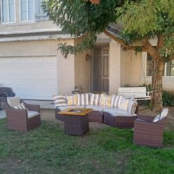 Round Patio Furniture Curved Patio Furniture Fire Pit Propane Brand New Patio Set 🆕🆕