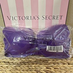 New PINK Wear Everywhere Wear Everywhere T-Shirt Lightly Lined Bra