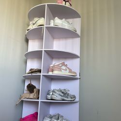 shoe rotator