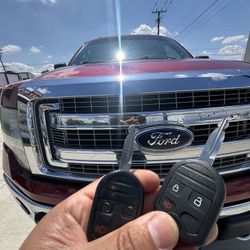 Llaves De Autos / Car Keys And Remotes 