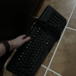 Razer Black widow stealth keyboard