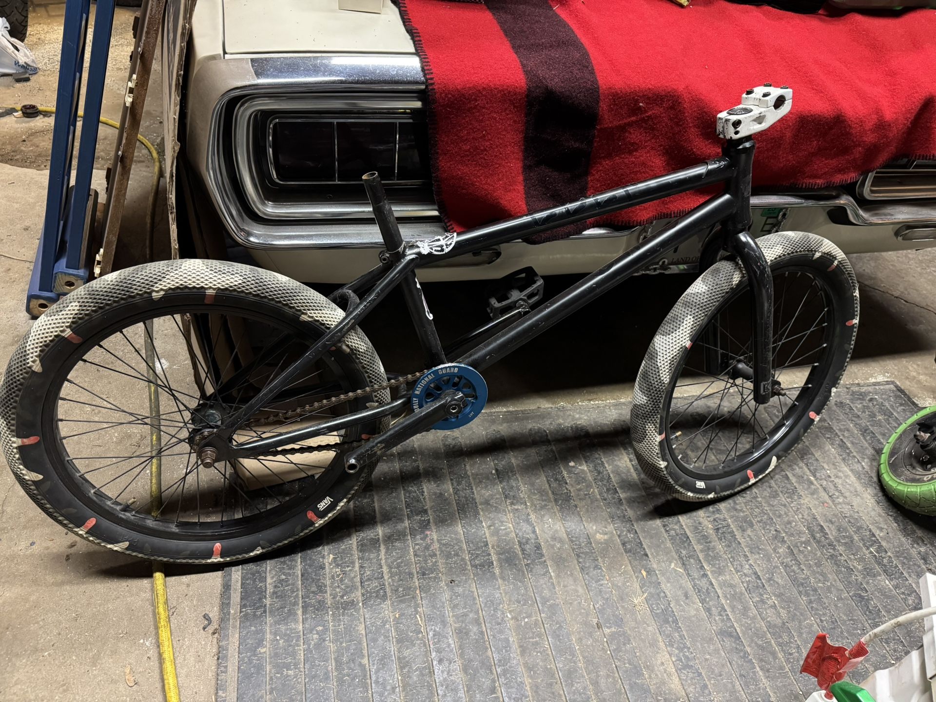 CULT BMX BIKE NOT COMPLETE BIKE