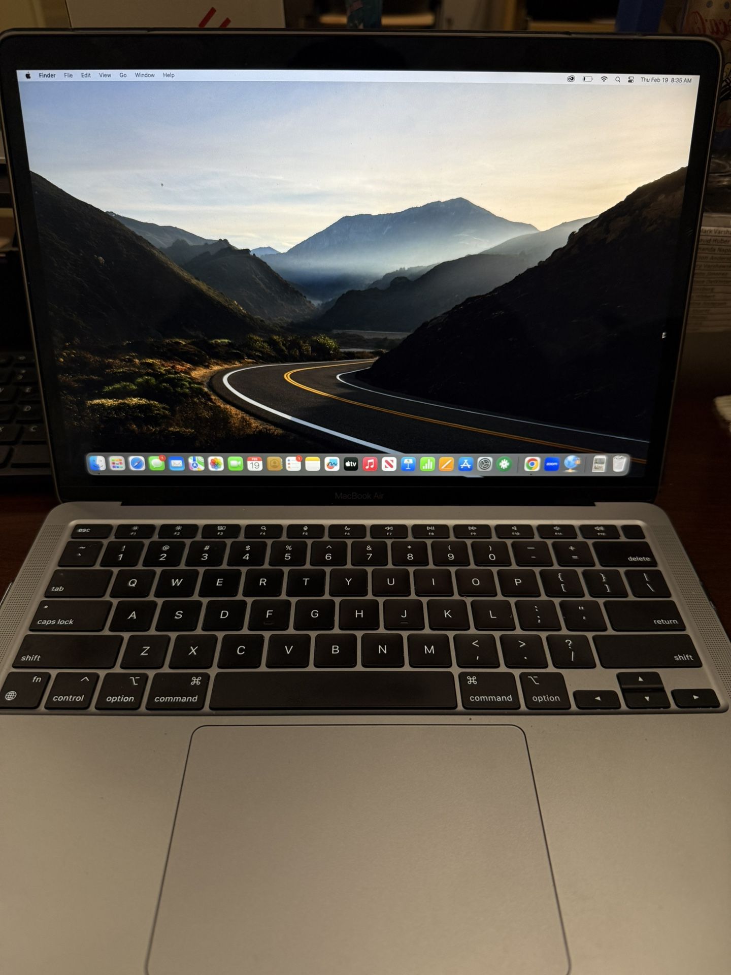2020 MacBook Air 13” – Excellent Condition