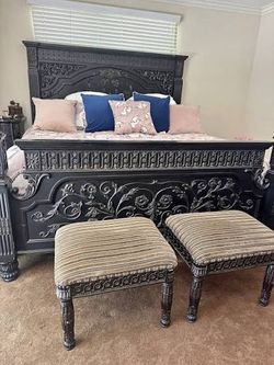 King bed & Dresser