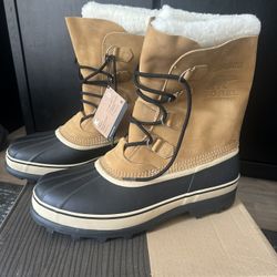 Men's SOREL Caribou Waterproof Insulated Winter Boots  - NEW Condition 