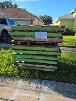 Free pallets