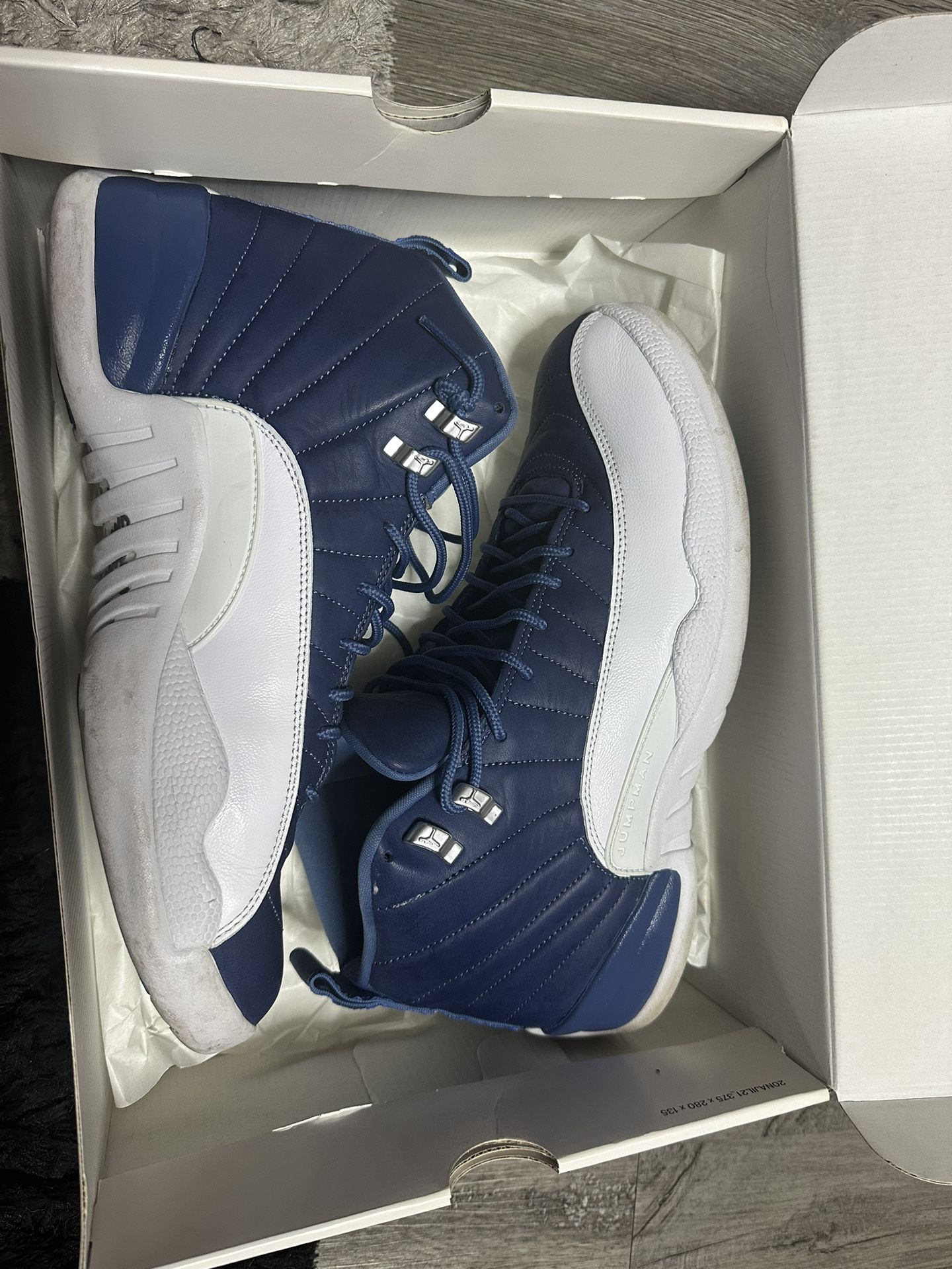 Jordan 12 retro Blue Indigo size 13
