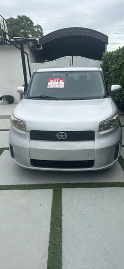2010 Scion xB