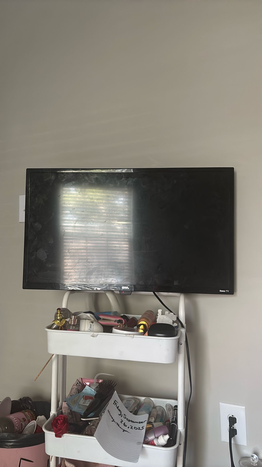 32 Inch Roko tv