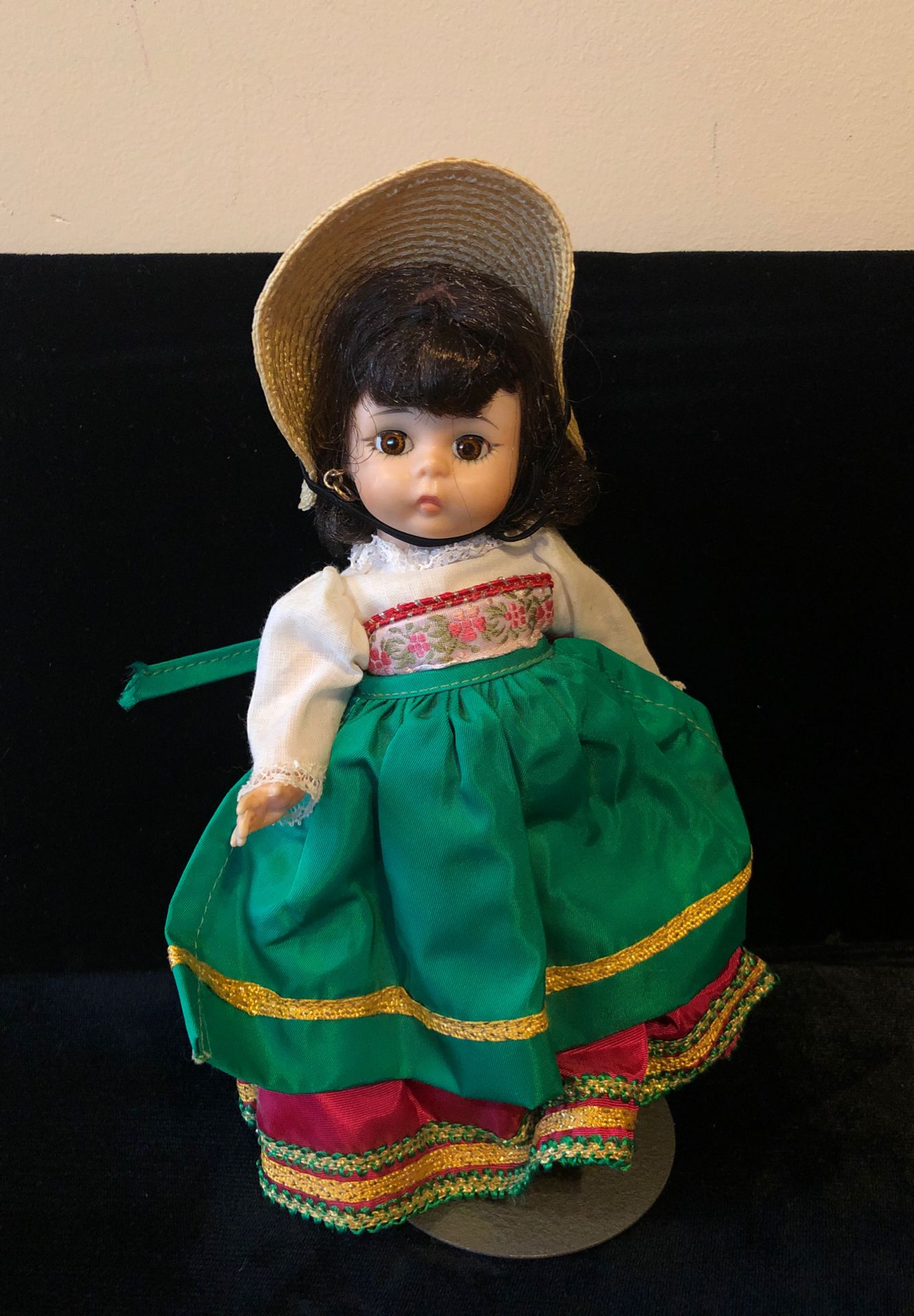 Madame Alexander 8” Italy doll